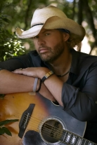 Toby_Keith_Hammer_Down_Tour_2013